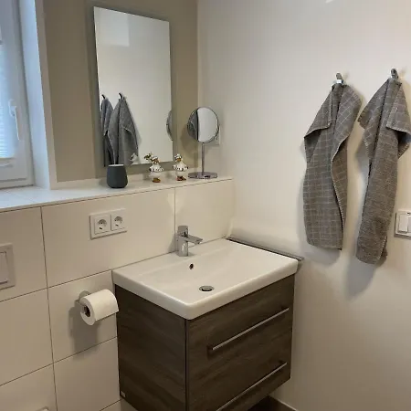Luna's Shelter Apartment